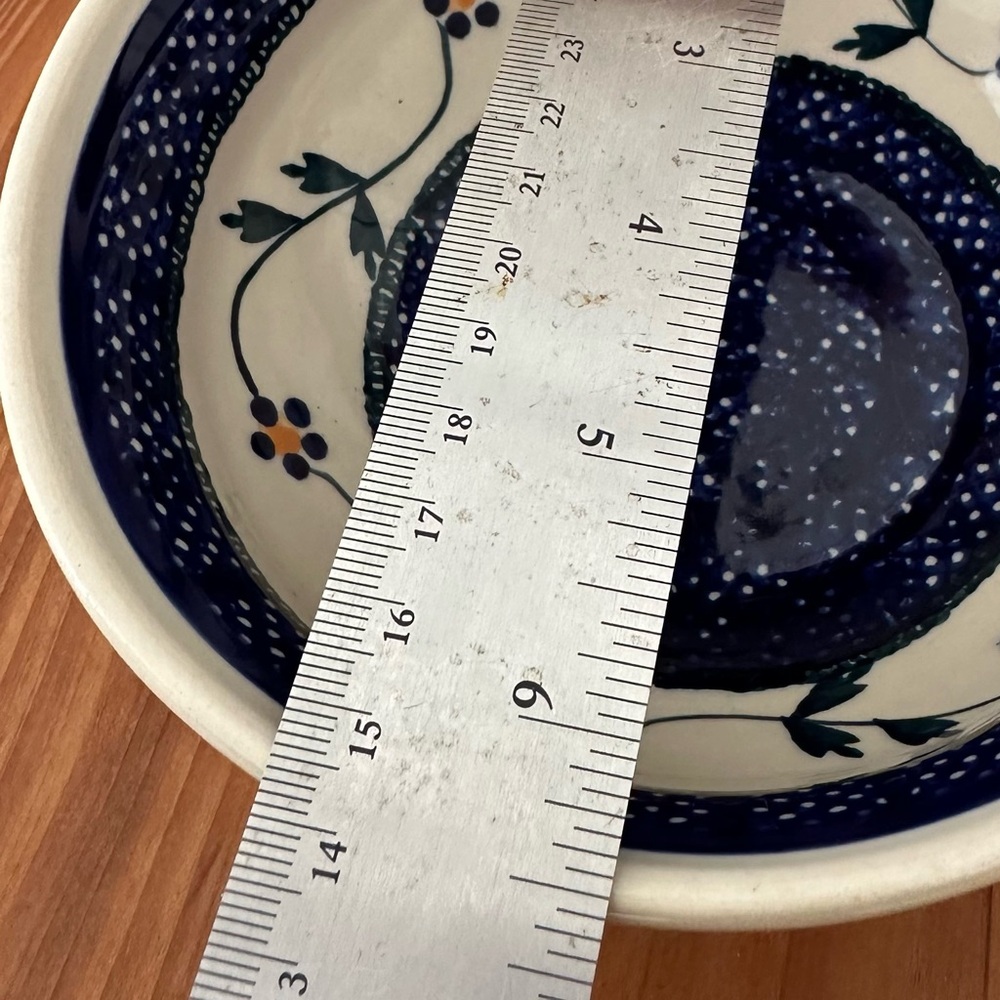 Hand-Painted Ceramic Serving Bowl in White and Navy - Picture 9 of 9